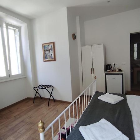 Papavero Rooms Pula Luaran gambar